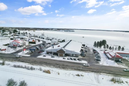 Bâtiment commercial